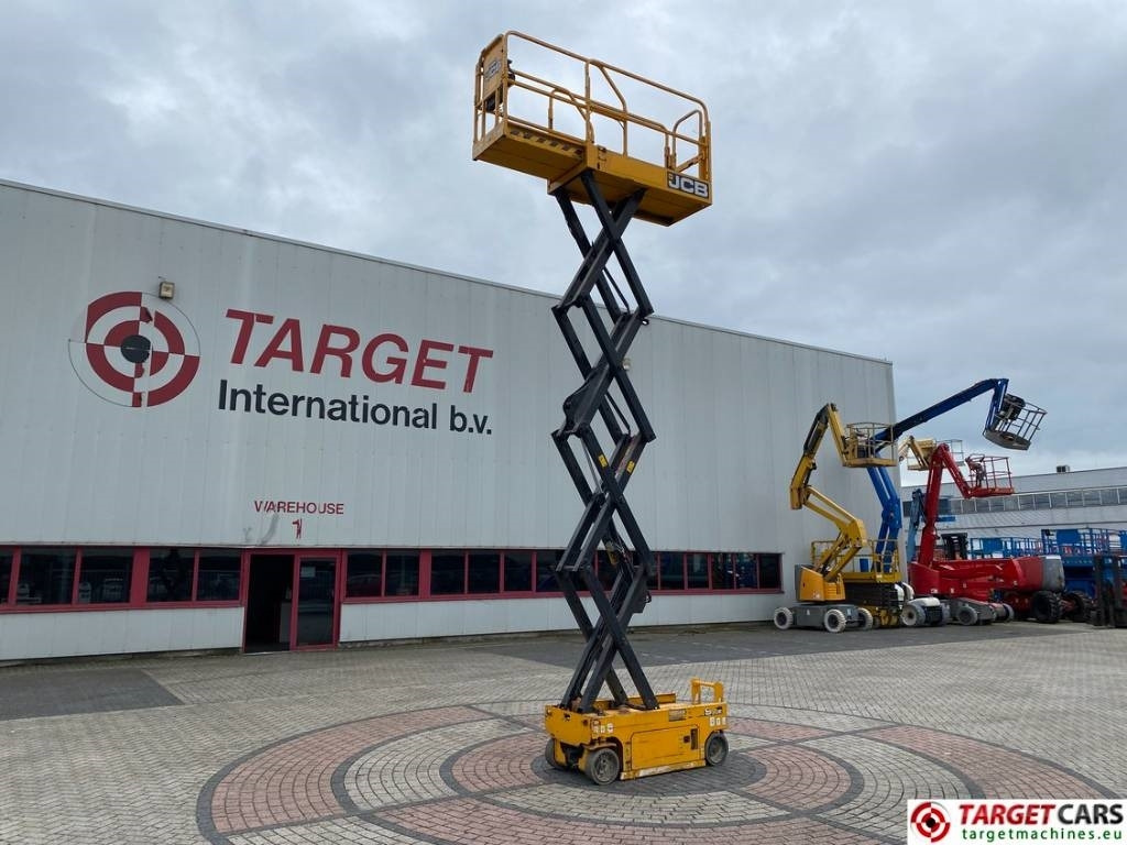 Arrendamiento de JCB S1930E Electric Scissor Work Lift 780cm  JCB S1930E Electric Scissor Work Lift 780cm: foto 6