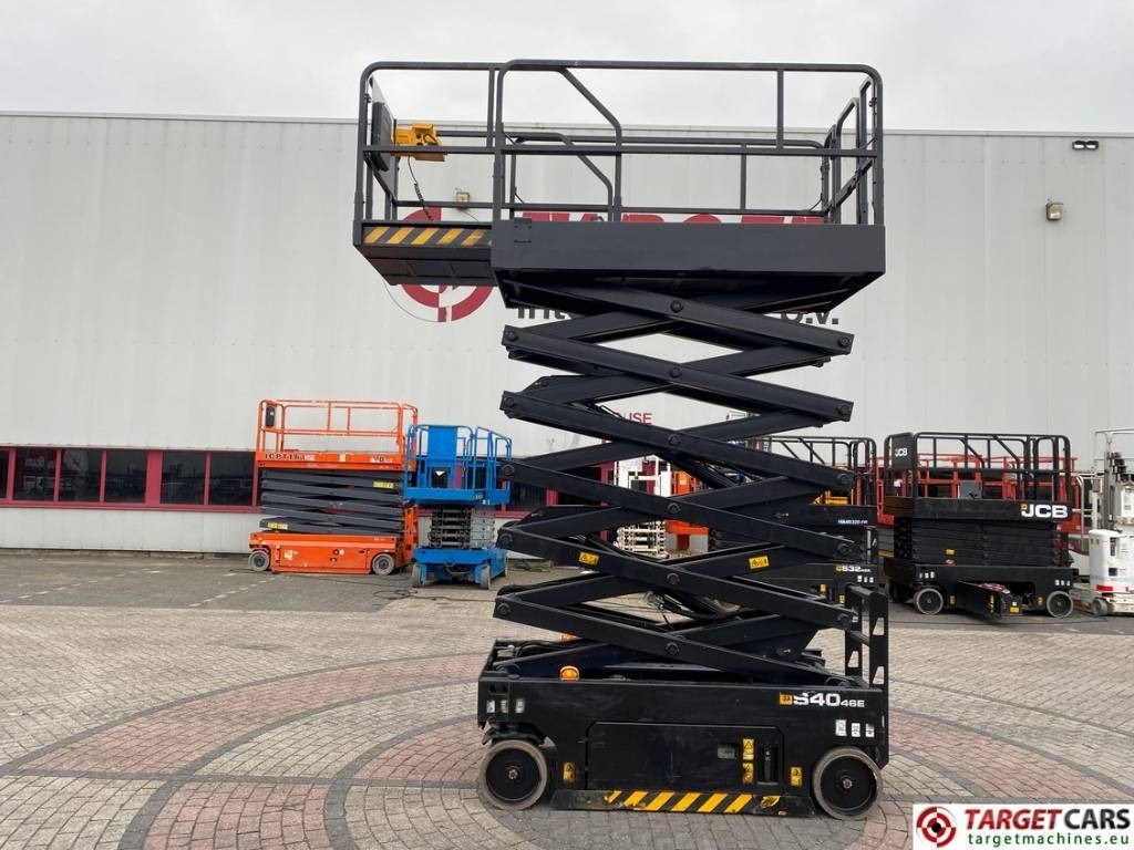 JCB S4046E Electric Scissor Work Lift 1390cm - Plataforma de tijeras: foto 5 JCB S4046E Electric Scissor Work Lift 1390cm - Plataforma de tijeras: foto 5
