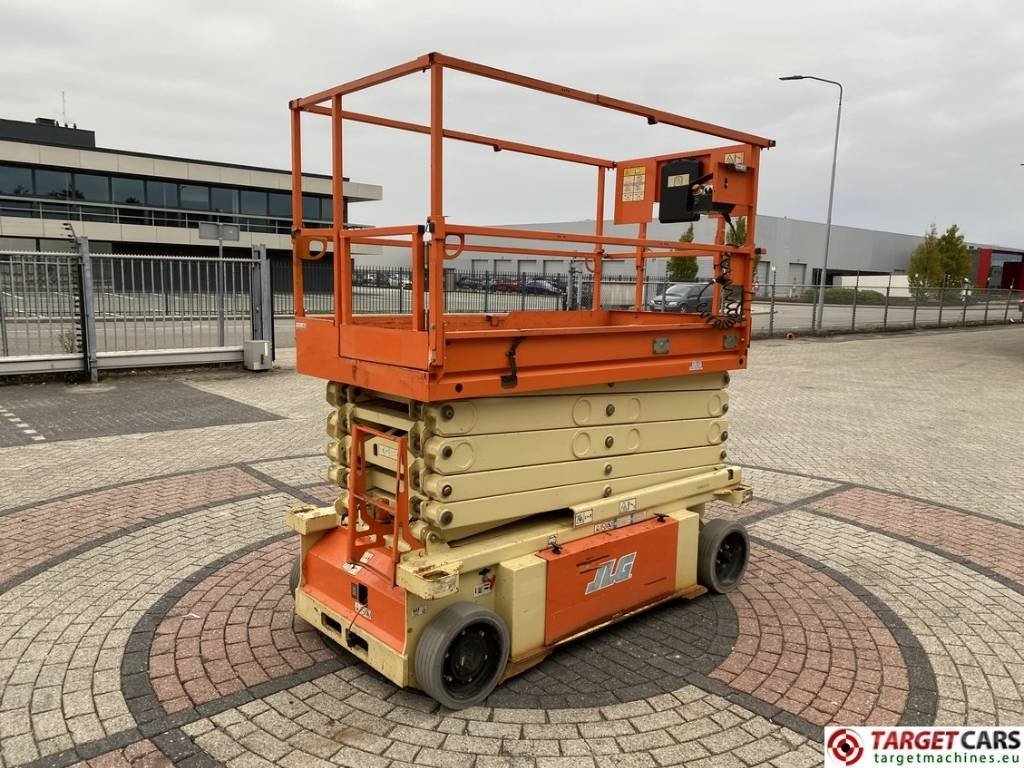 JLG 10RS Electric Scissor Work Lift 1175cm - Plataforma de tijeras: foto 3 JLG 10RS Electric Scissor Work Lift 1175cm - Plataforma de tijeras: foto 3