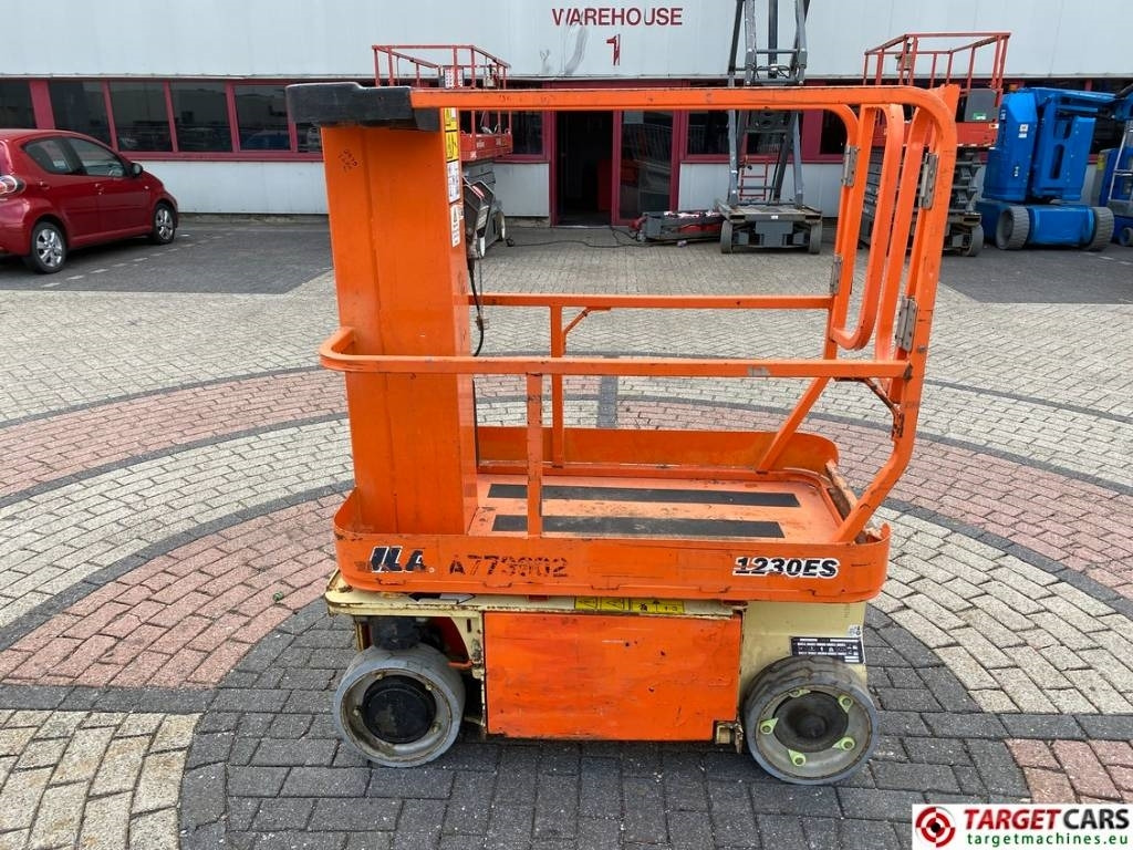 JLG 1230ES Electric Vertical Mast Work Lift 566cm - Plataforma de mástil vertical: foto 5 JLG 1230ES Electric Vertical Mast Work Lift 566cm - Plataforma de mástil vertical: foto 5