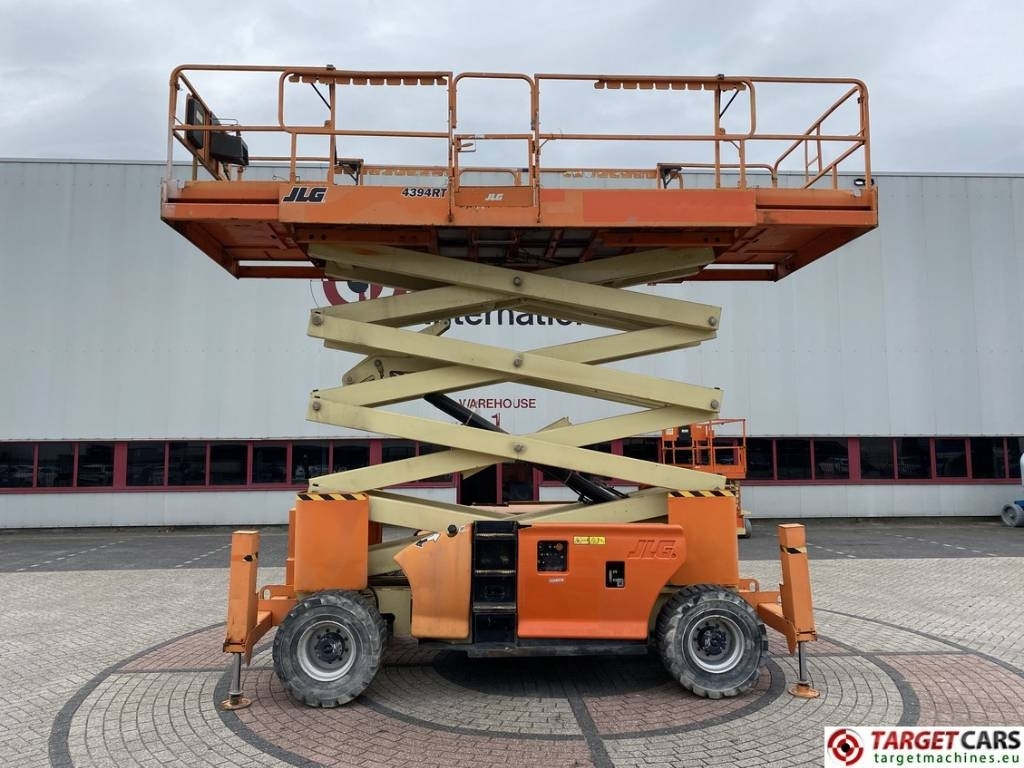 JLG 4394RT Diesel 4x4 Scissor Work Lift 1511cm - Plataforma de tijeras: foto 5 JLG 4394RT Diesel 4x4 Scissor Work Lift 1511cm - Plataforma de tijeras: foto 5