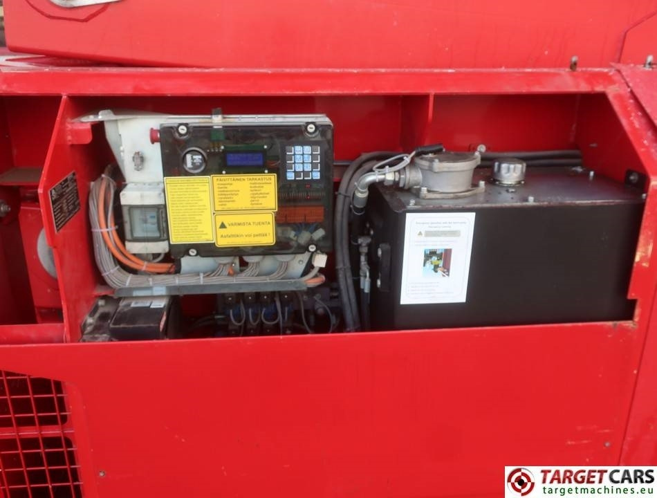 Plataforma de tijeras PB Lifttechnik S270-24E Electric 4x4 Scissor Work Lift 2725cm: foto 11