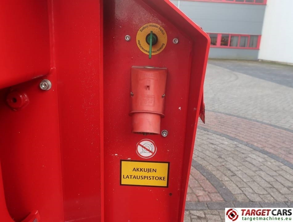 Plataforma de tijeras PB Lifttechnik S270-24E Electric 4x4 Scissor Work Lift 2725cm: foto 18