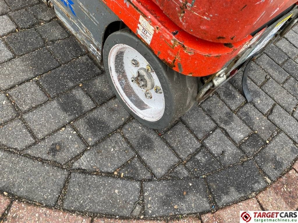 Plataforma de mástil vertical SkyJack SJ16 Electric Vertical Mast Work Lift 675cm: foto 24 Plataforma de mástil vertical SkyJack SJ16 Electric Vertical Mast Work Lift 675cm: foto 24