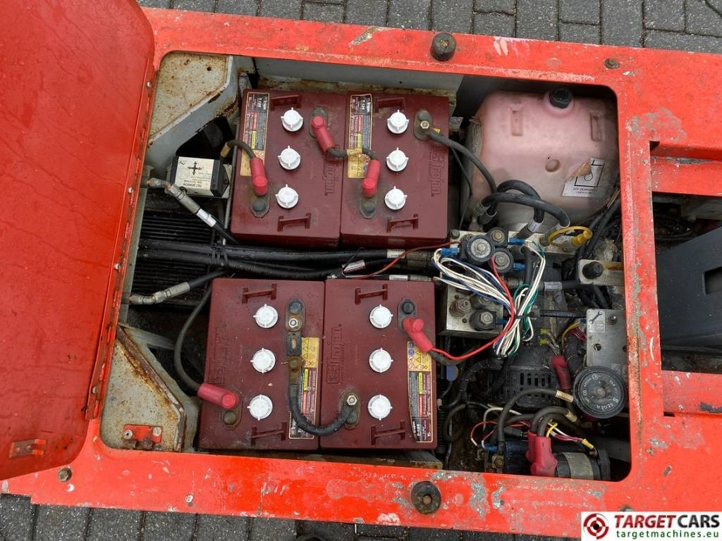 Plataforma de mástil vertical SkyJack SJ16 Electric Vertical Mast Work Lift 675cm: foto 18 Plataforma de mástil vertical SkyJack SJ16 Electric Vertical Mast Work Lift 675cm: foto 18