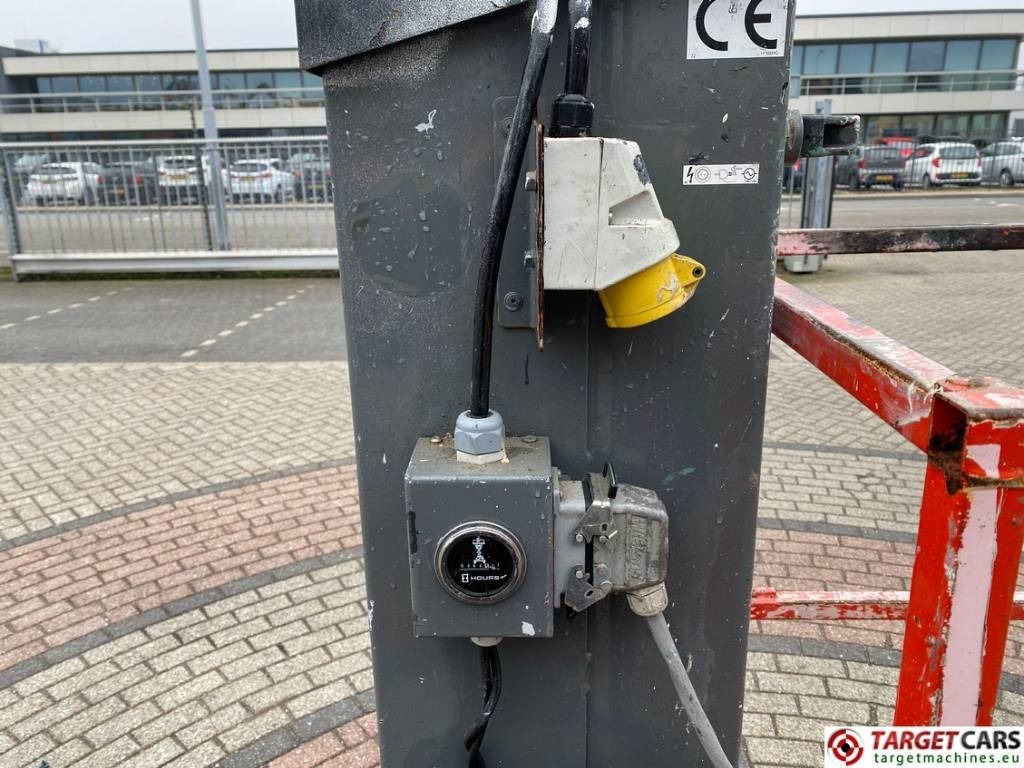 Plataforma de mástil vertical SkyJack SJ16 Electric Vertical Mast Work Lift 675cm: foto 14 Plataforma de mástil vertical SkyJack SJ16 Electric Vertical Mast Work Lift 675cm: foto 14