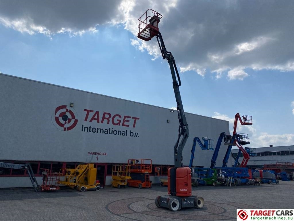 SkyJack SJ30 ARJE Articulated Electric Boom Work Lift 11M - Plataforma articulada: foto 5 SkyJack SJ30 ARJE Articulated Electric Boom Work Lift 11M - Plataforma articulada: foto 5