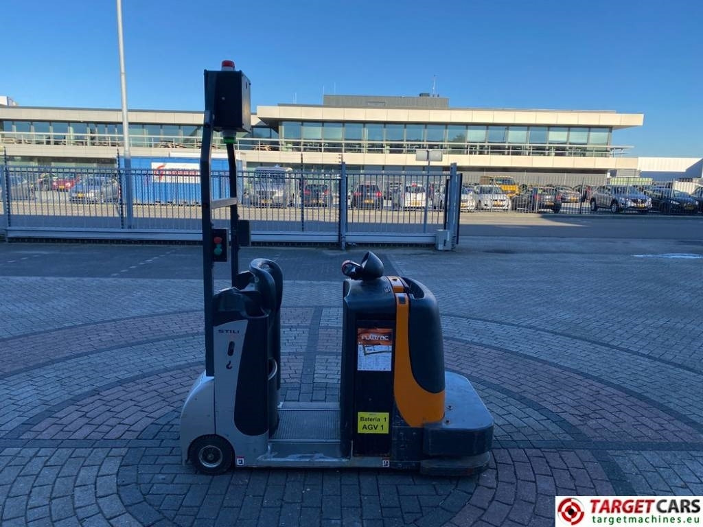 Still CX-T Electric TowTruck Tractor 24V 4000KG Capacity - Remolcadora: foto 3 Still CX-T Electric TowTruck Tractor 24V 4000KG Capacity - Remolcadora: foto 3