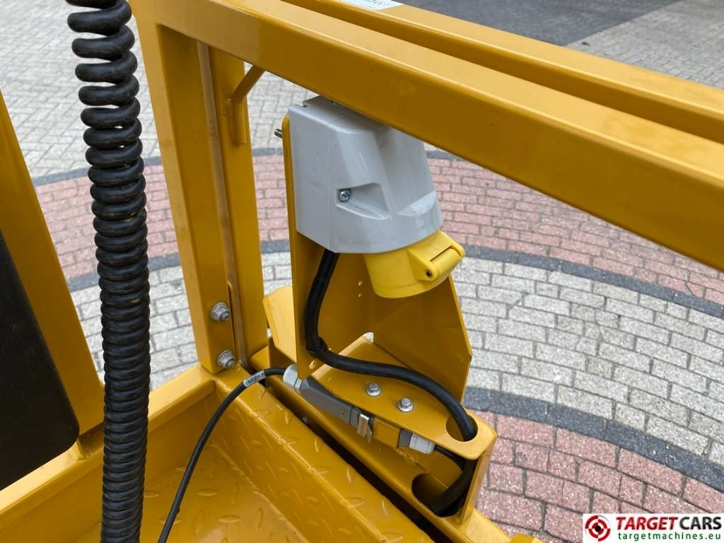 Arrendamiento de XCMG XG0807AC Electric LI-ION Lithium ScissorLift 780cm XCMG XG0807AC Electric LI-ION Lithium ScissorLift 780cm: foto 26 Arrendamiento de XCMG XG0807AC Electric LI-ION Lithium ScissorLift 780cm XCMG XG0807AC Electric LI-ION Lithium ScissorLift 780cm: foto 26