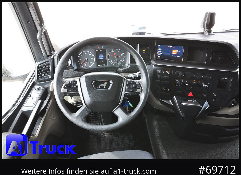 MAN TGX 18,480 BLS Intarder Standkima, Soundsystem - Cabeza tractora: foto 5 MAN TGX 18,480 BLS Intarder Standkima, Soundsystem - Cabeza tractora: foto 5