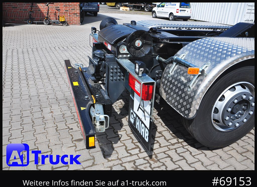 IVECO X-Way AD 420 Hiab 21S59 Lenk- Liftachse, - Camión multibasculante: foto 2 IVECO X-Way AD 420 Hiab 21S59 Lenk- Liftachse, - Camión multibasculante: foto 2