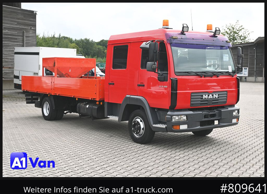MAN MAN LE 8.180 Pritsche Doka, Automatik, AHK, 6-Sitzer - Furgoneta caja abierta: foto 1 MAN MAN LE 8.180 Pritsche Doka, Automatik, AHK, 6-Sitzer - Furgoneta caja abierta: foto 1