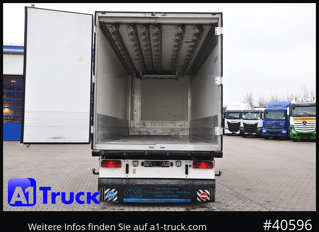 SCHMITZ Achwege & Tönjes, Rohrbahn, Fleisch, TÜR fehlt - Remolque frigorífico: foto 5 SCHMITZ Achwege & Tönjes, Rohrbahn, Fleisch, TÜR fehlt - Remolque frigorífico: foto 5