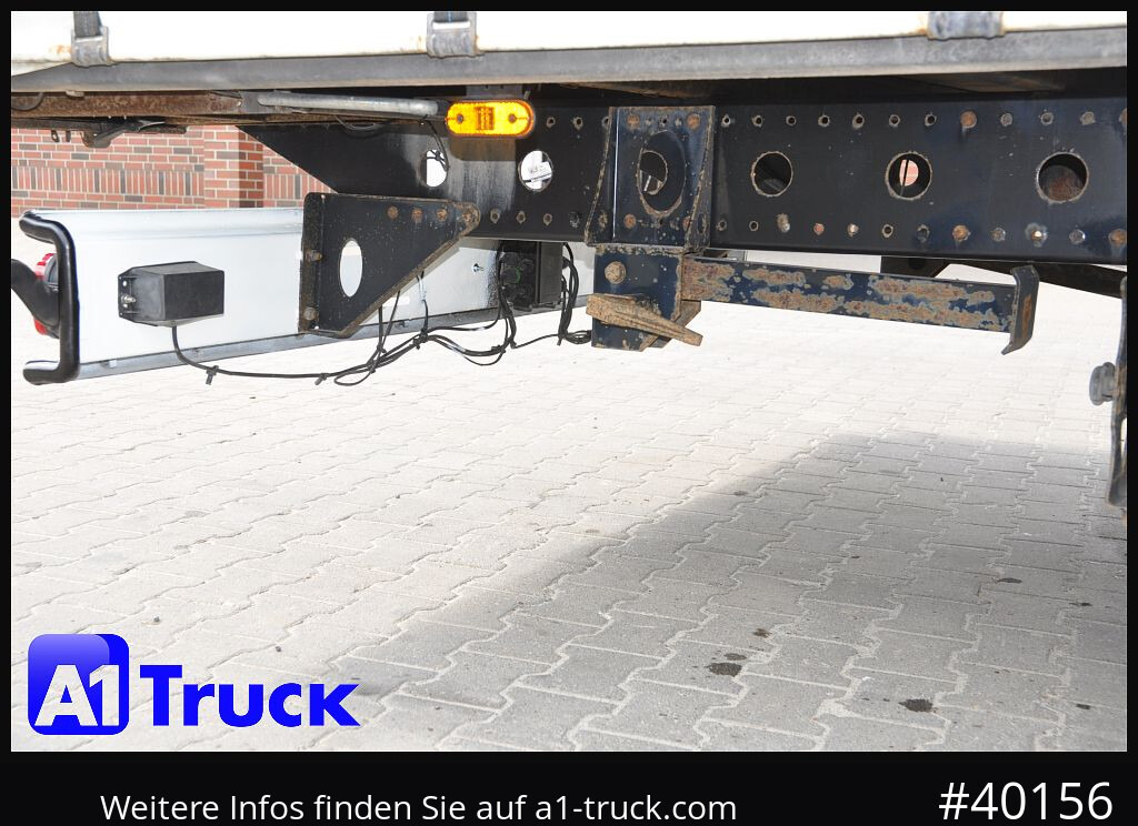 SOMMER Eurotrailer T-AX 4, 4500kg zul GG, oben gekuppelt - Remolque con toldo: foto 2 SOMMER Eurotrailer T-AX 4, 4500kg zul GG, oben gekuppelt - Remolque con toldo: foto 2
