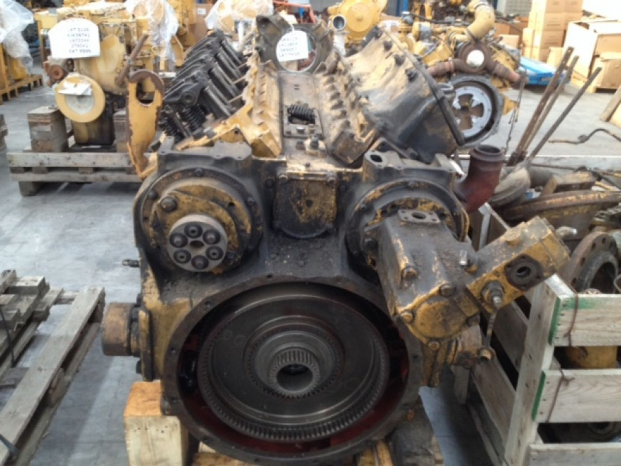 Caterpillar 3408 MOTORE USATO - Motor para Maquinaria de construcción: foto 2 Caterpillar 3408 MOTORE USATO - Motor para Maquinaria de construcción: foto 2