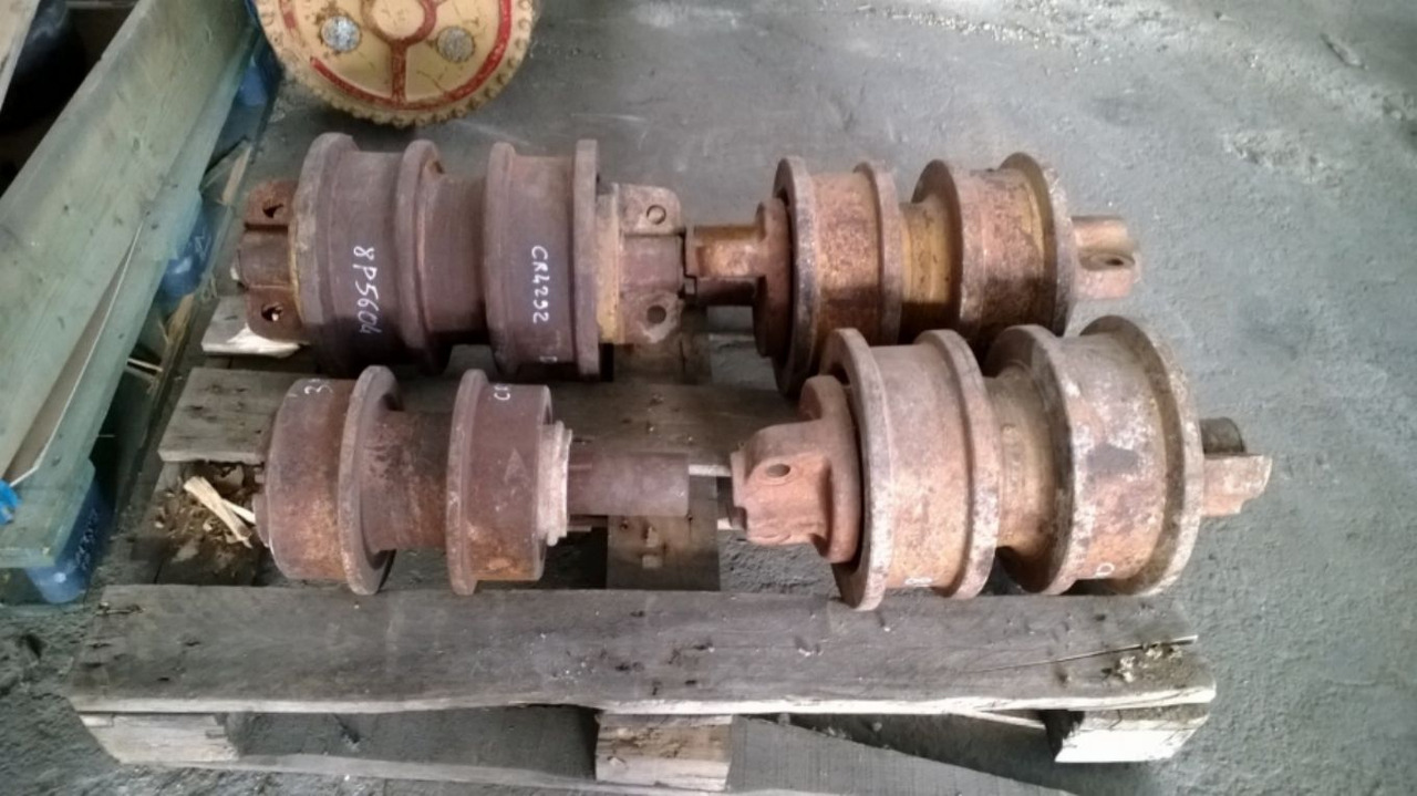 Caterpillar D9G D9H Rulli inferiori a doppia spalla. - Oruga - Rodillos para Maquinaria de construcción: foto 1 Caterpillar D9G D9H Rulli inferiori a doppia spalla. - Oruga - Rodillos para Maquinaria de construcción: foto 1