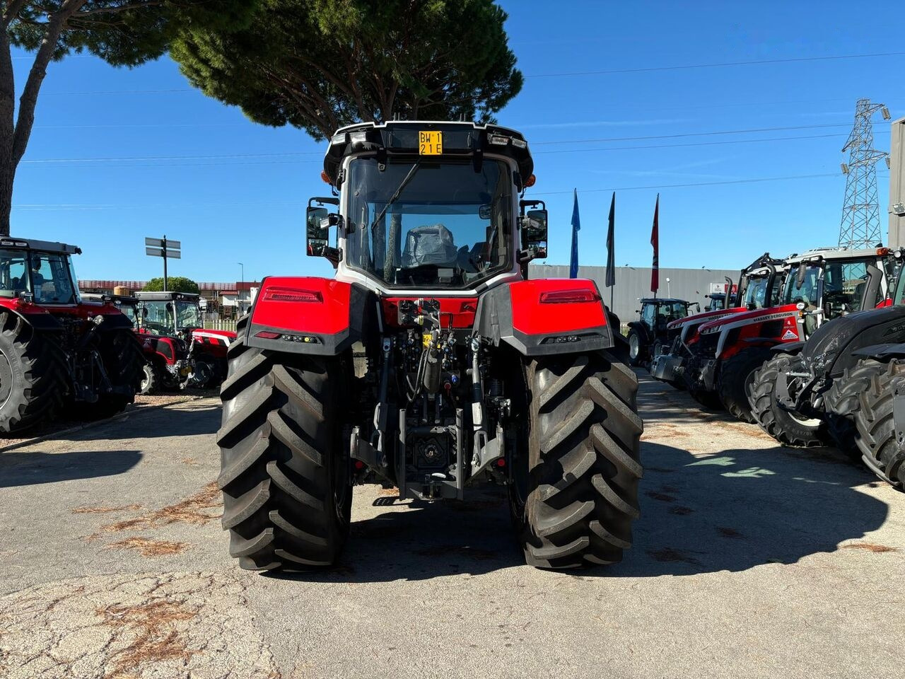 Massey Ferguson 8S.265 E-POWER - Tractor: foto 4 Massey Ferguson 8S.265 E-POWER - Tractor: foto 4