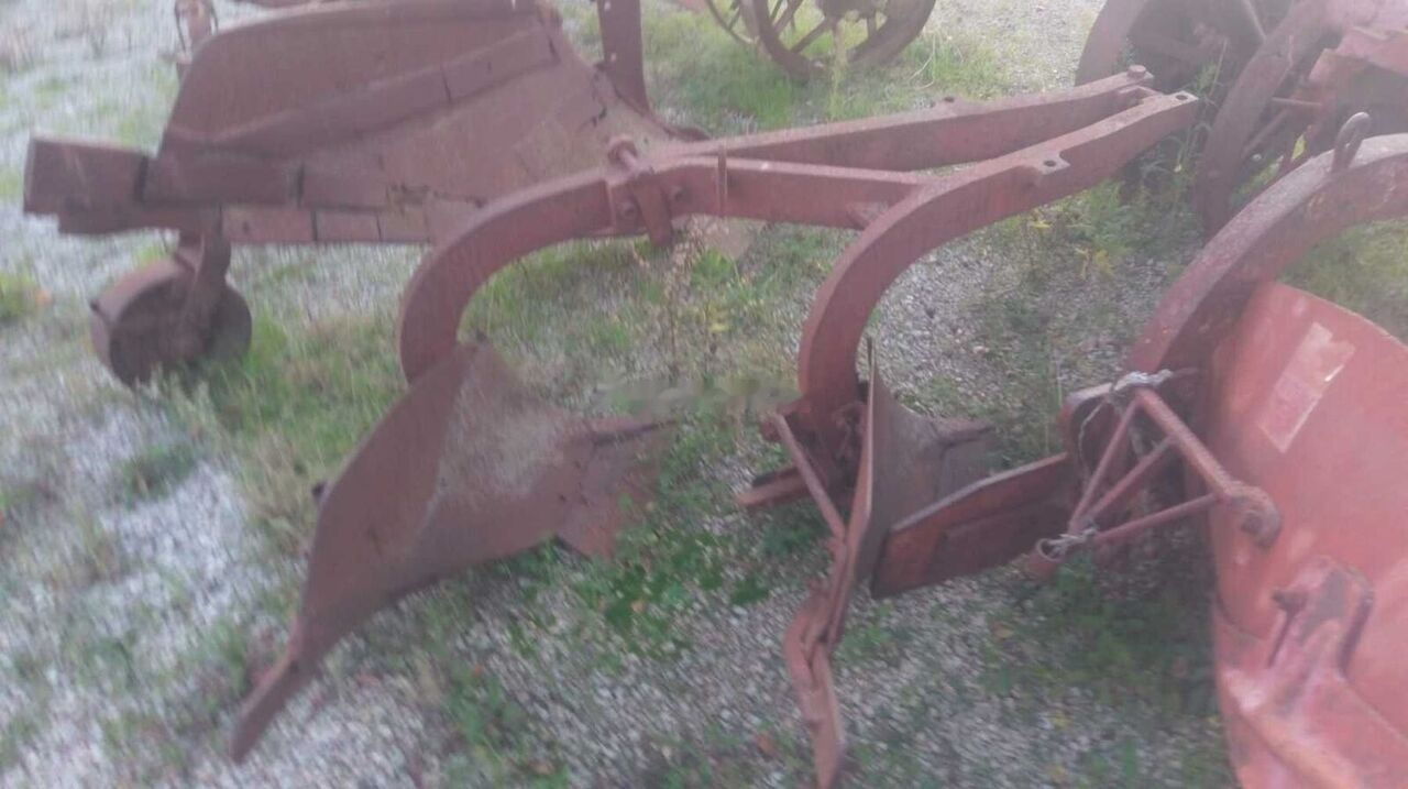 SOGEMA ARATRO TRAINATO - Arado: foto 2 SOGEMA ARATRO TRAINATO - Arado: foto 2