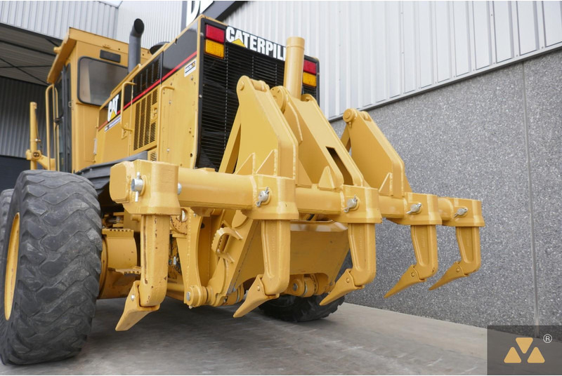 Grader Caterpillar 140H: foto 6