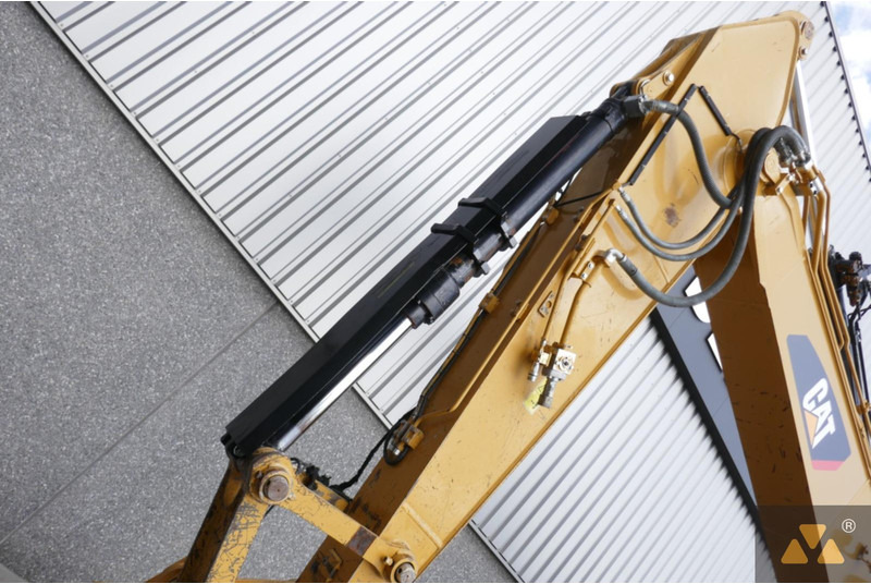 Excavadora de cadenas Caterpillar 325F LCR: foto 12 Excavadora de cadenas Caterpillar 325F LCR: foto 12