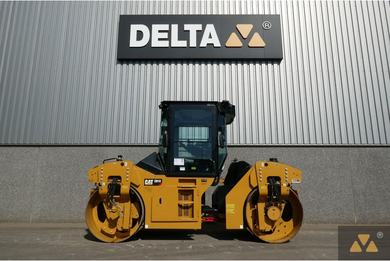 Caterpillar CB10 - Rodillo: foto 1 Caterpillar CB10 - Rodillo: foto 1