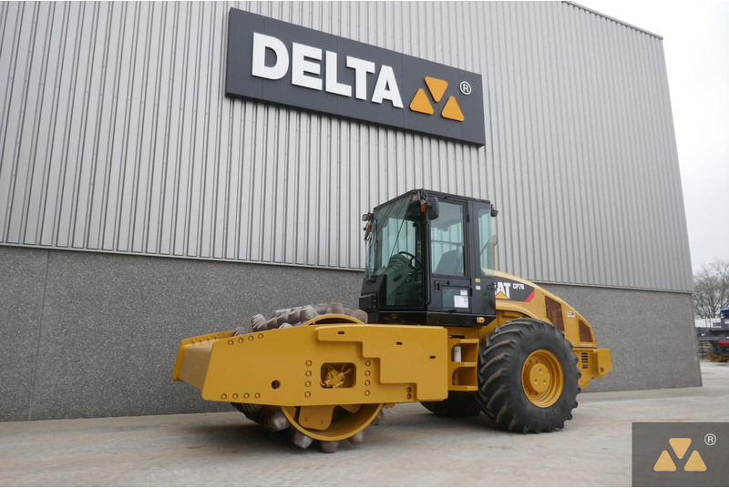 Caterpillar CP76 - Rodillo: foto 4 Caterpillar CP76 - Rodillo: foto 4