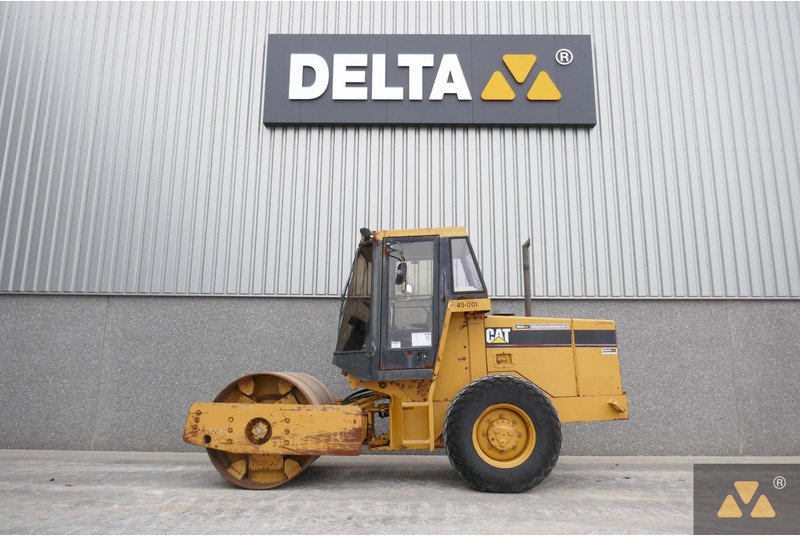 Rodillo Caterpillar CS433C: foto 1