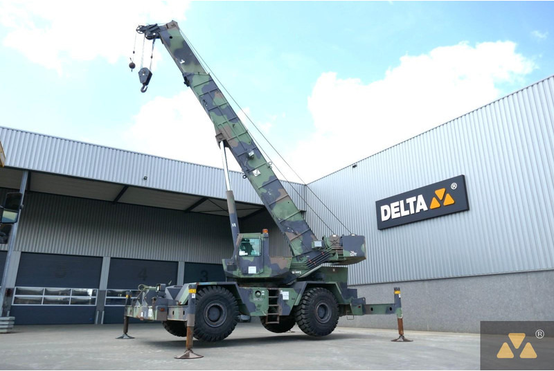 Grove RT875 Ex-army - Grúa para terrenos difíciles: foto 3 Grove RT875 Ex-army - Grúa para terrenos difíciles: foto 3