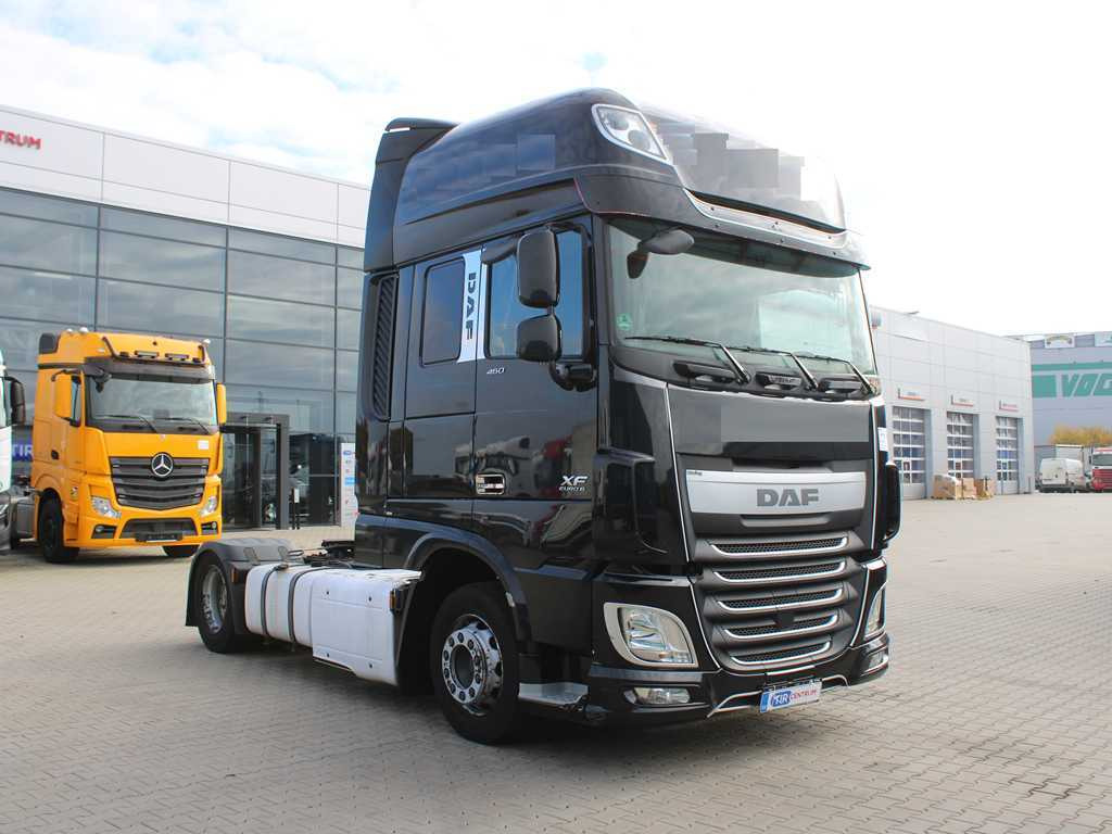 DAF XF 460, EURO 6, LOWDECK - Cabeza tractora: foto 3 DAF XF 460, EURO 6, LOWDECK - Cabeza tractora: foto 3