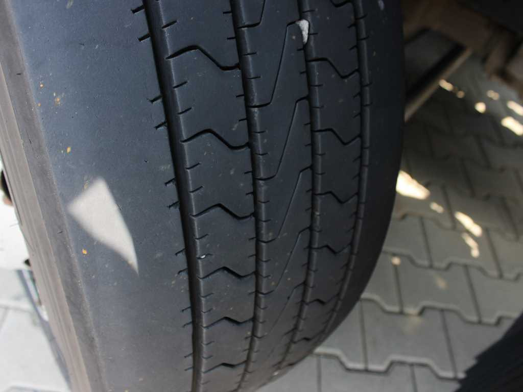 Arrendamiento de  MAN TGX 18.400 4X2 LLS-U, LOWDECK, EURO 6 MAN TGX 18.400 4X2 LLS-U, LOWDECK, EURO 6: foto 16