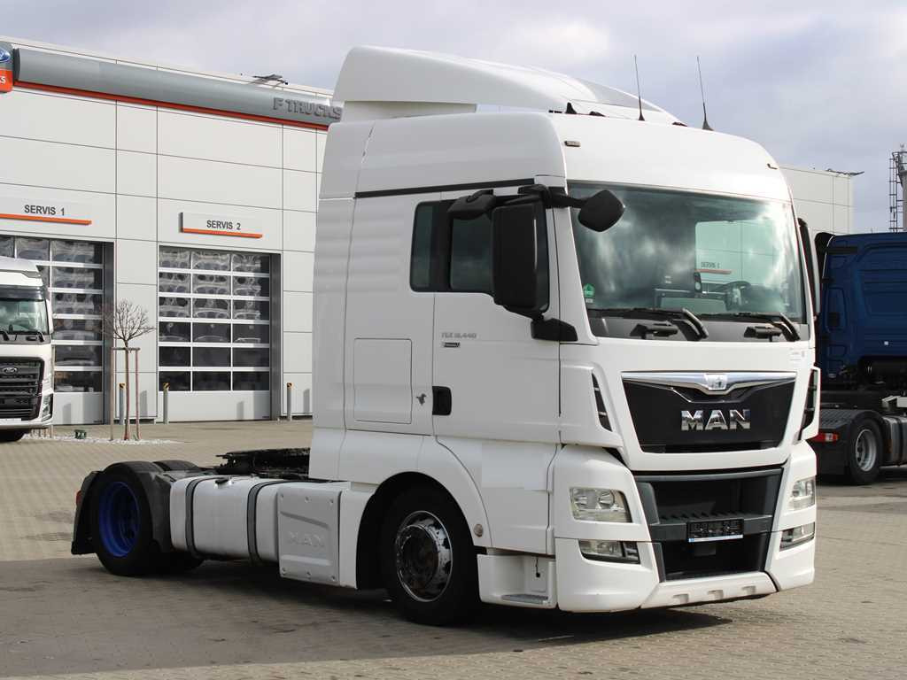 MAN TGX 18.440, LOW DECK, EURO 6 - Cabeza tractora: foto 3 MAN TGX 18.440, LOW DECK, EURO 6 - Cabeza tractora: foto 3