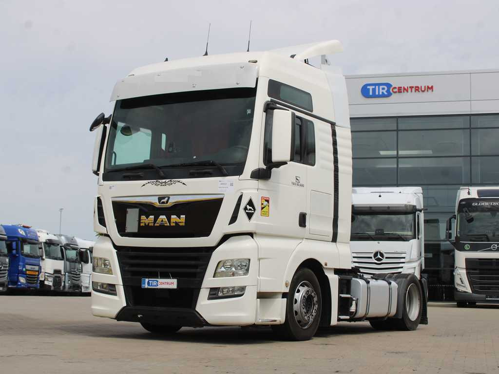 MAN TGX 18.500, EURO 6, LOW DECK, RETARDER - Cabeza tractora: foto 1 MAN TGX 18.500, EURO 6, LOW DECK, RETARDER - Cabeza tractora: foto 1