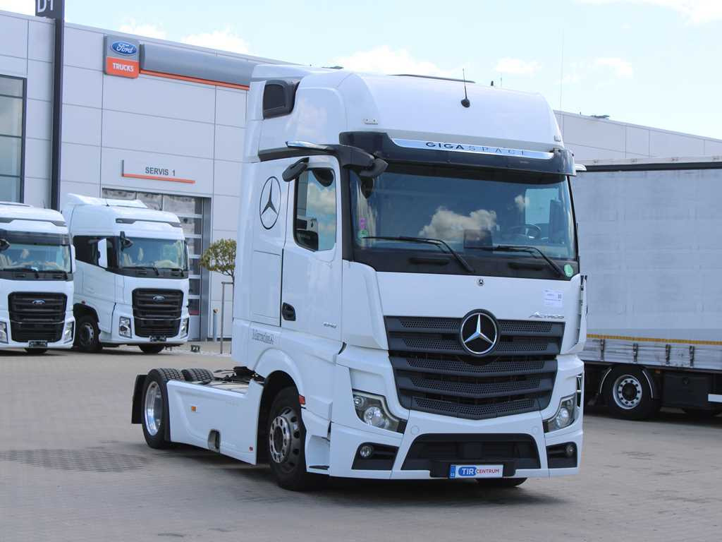 Mercedes-Benz Actros 1848, EURO 6, GIGA SPACE, NAVIGATION, LOWDECK - Cabeza tractora: foto 3 Mercedes-Benz Actros 1848, EURO 6, GIGA SPACE, NAVIGATION, LOWDECK - Cabeza tractora: foto 3