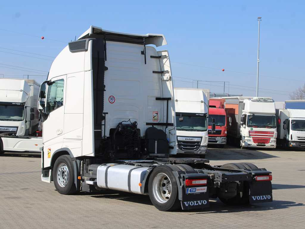 Volvo FH 460 XL, EURO 6, LOWDECK, VEB +, I-PARK COOL - Cabeza tractora: foto 5 Volvo FH 460 XL, EURO 6, LOWDECK, VEB +, I-PARK COOL - Cabeza tractora: foto 5