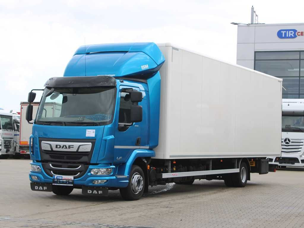 DAF LF260 FA, EURO 6, TAIL LIFT, CAMERA - Camión caja cerrada: foto 1 DAF LF260 FA, EURO 6, TAIL LIFT, CAMERA - Camión caja cerrada: foto 1