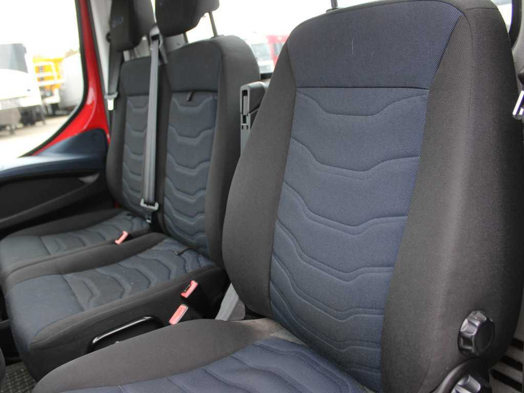 Grua de remolque autos Iveco 35S18, EURO 6, WINCH, DRIVES, TIRES 80%: foto 9 Grua de remolque autos Iveco 35S18, EURO 6, WINCH, DRIVES, TIRES 80%: foto 9