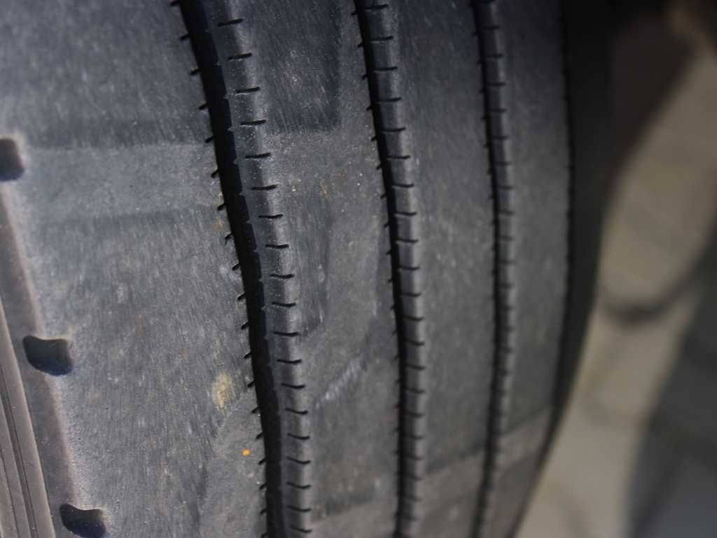 Camión frigorífico Iveco EUROCARGO 120E25, EURO 5, THERMO-KING T-600R: foto 17