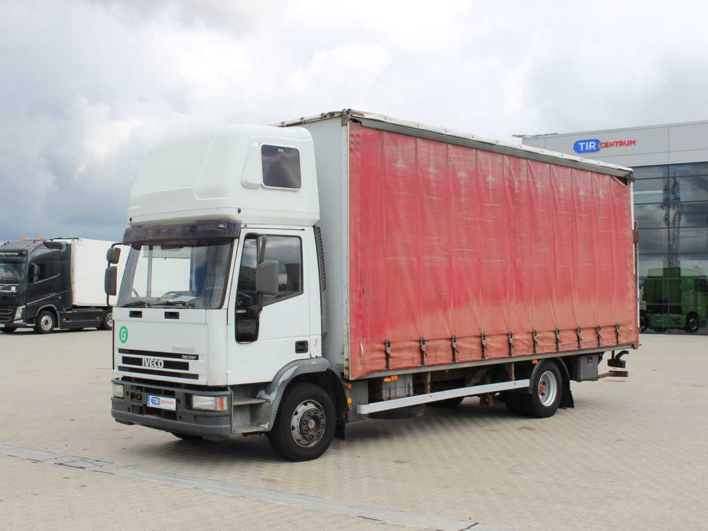 Iveco EUROCARGO ML 120 E, EURO 3, SLEEPING BODY, HYDRAULIC FRONT - Camión lona: foto 1 Iveco EUROCARGO ML 120 E, EURO 3, SLEEPING BODY, HYDRAULIC FRONT - Camión lona: foto 1