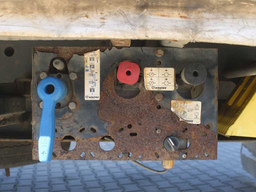 Krone SD, LOWDECK, MULTILOCK, LIFTING AXLE, LIFTING ROOF - Semirremolque lona: foto 5 Krone SD, LOWDECK, MULTILOCK, LIFTING AXLE, LIFTING ROOF - Semirremolque lona: foto 5