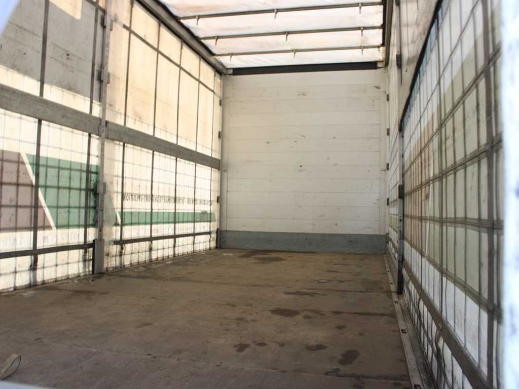 Mercedes-Benz ATEGO 816, EURO 6, INDEPENDENT AIR CONDITIONING - Camión lona: foto 5 Mercedes-Benz ATEGO 816, EURO 6, INDEPENDENT AIR CONDITIONING - Camión lona: foto 5