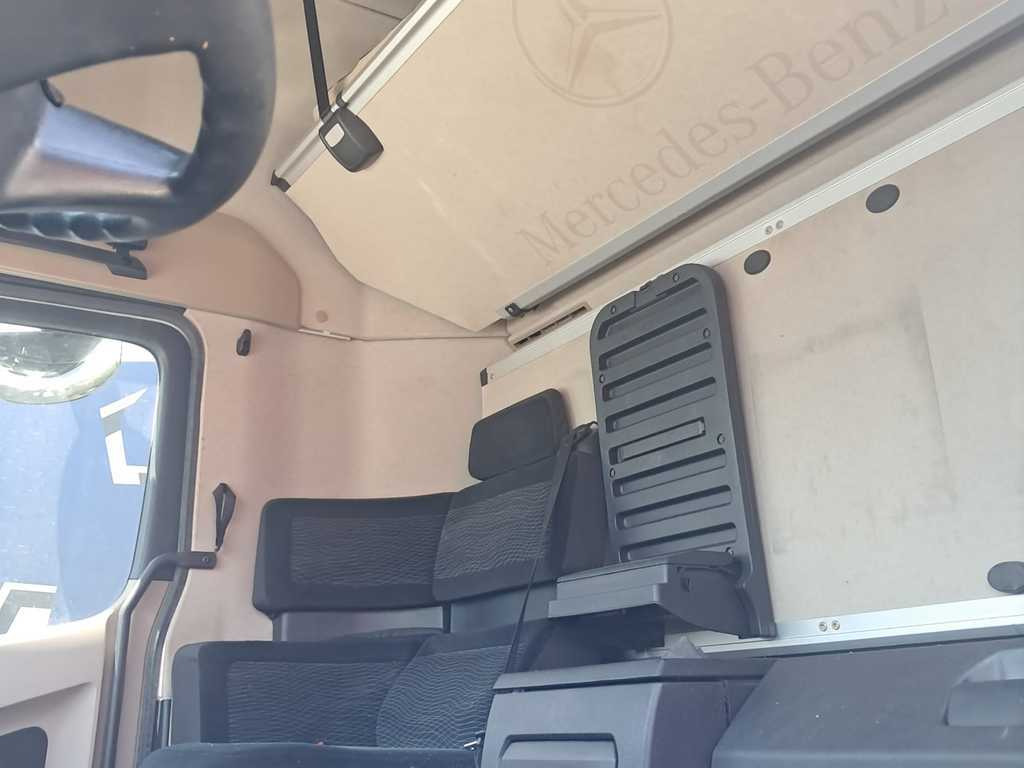 Mercedes-Benz Actros 2542, 6X2 + PANAV TVK18M - Camión lona: foto 5 Mercedes-Benz Actros 2542, 6X2 + PANAV TVK18M - Camión lona: foto 5