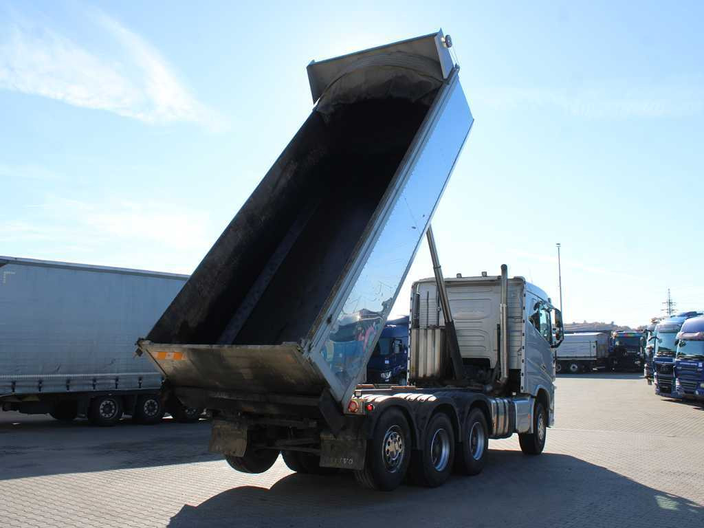 Volvo FH 750, EURO 6, 8X4, LIFTING AXLE, VEB +, 17m³ - Camión volquete: foto 5 Volvo FH 750, EURO 6, 8X4, LIFTING AXLE, VEB +, 17m³ - Camión volquete: foto 5