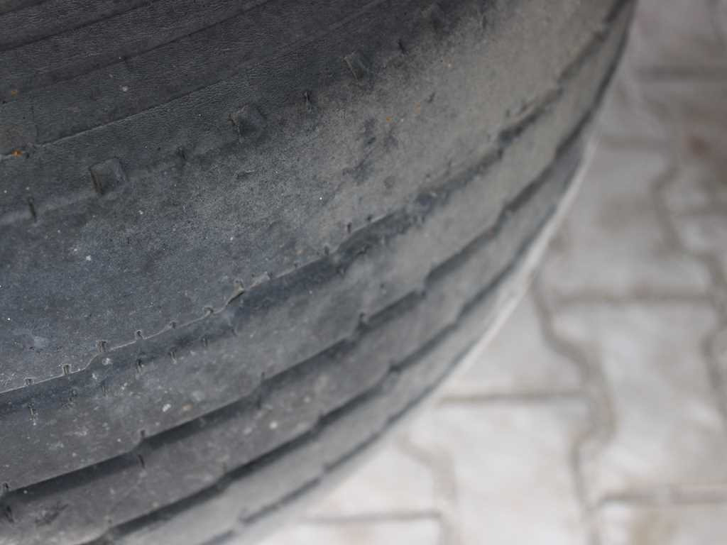 Arrendamiento de Volvo FL 240, EURO 5, HYDRAULIC FRONT, TIRES 80% Volvo FL 240, EURO 5, HYDRAULIC FRONT, TIRES 80%: foto 18 Arrendamiento de Volvo FL 240, EURO 5, HYDRAULIC FRONT, TIRES 80% Volvo FL 240, EURO 5, HYDRAULIC FRONT, TIRES 80%: foto 18