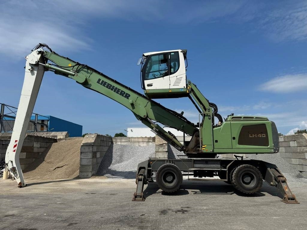 Liebherr LH 40 M - Manipulador de materiales: foto 1 Liebherr LH 40 M - Manipulador de materiales: foto 1