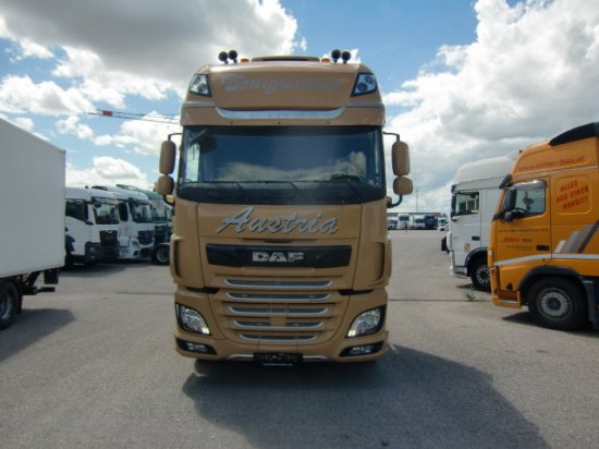DAF XF 530 SSC Standklima, Retarder Hydraulik - Cabeza tractora: foto 2 DAF XF 530 SSC Standklima, Retarder Hydraulik - Cabeza tractora: foto 2