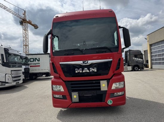 MAN TGX 18.460 XXL Automatik, E6 - Cabeza tractora: foto 2 MAN TGX 18.460 XXL Automatik, E6 - Cabeza tractora: foto 2