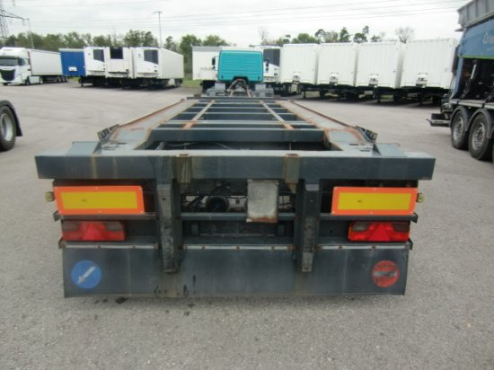 Gföllner Abrollanhänger AP 140C 2-achsig - Remolque multilift/ Portacontenedores de cadenas: foto 5 Gföllner Abrollanhänger AP 140C 2-achsig - Remolque multilift/ Portacontenedores de cadenas: foto 5