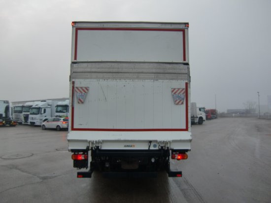 Renault Midlum D16 LBW E6 - Camión caja cerrada: foto 5 Renault Midlum D16 LBW E6 - Camión caja cerrada: foto 5