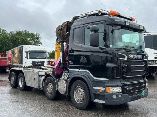 Scania R560 8x2, Schrottkran, E5, Lenk-Lift-Achse - Camión multibasculante, Camión grúa: foto 1 Scania R560 8x2, Schrottkran, E5, Lenk-Lift-Achse - Camión multibasculante, Camión grúa: foto 1