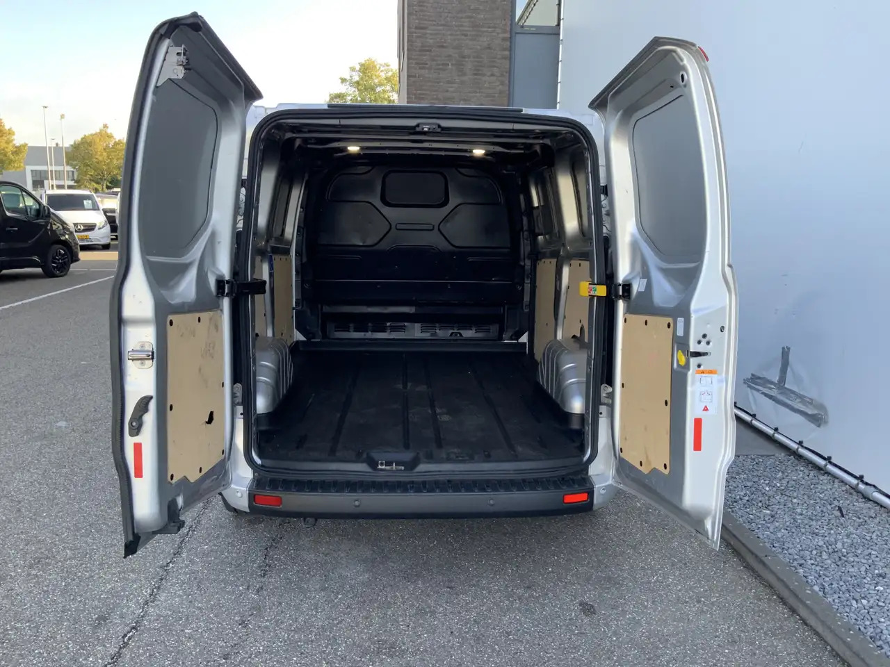 Furgón Ford Transit Custom 300 2.0 TDCI L1H1 Limited Airco Cruise Camera 3 Zi: foto 9